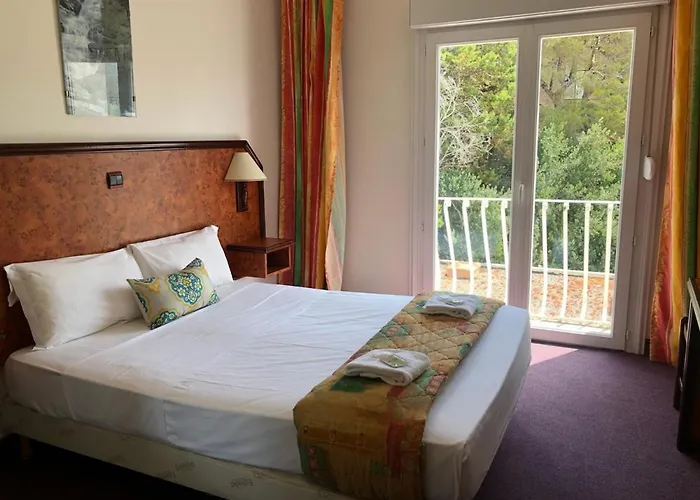 Madame Mere Hotel Saint-Florent (Corsica)