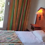 Hotel Madame Mere 3*