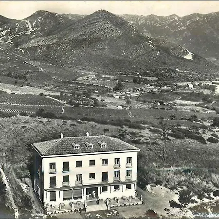 Madame Mere Hotell Saint-Florent (Corsica)