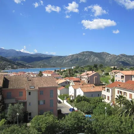 Hotel Madame Mere 2*