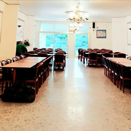 Madame Mere Hotel