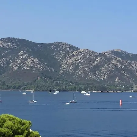 Madame Mere فندق 2*