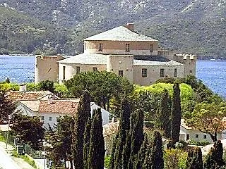 Hotel Madame Mere 2*